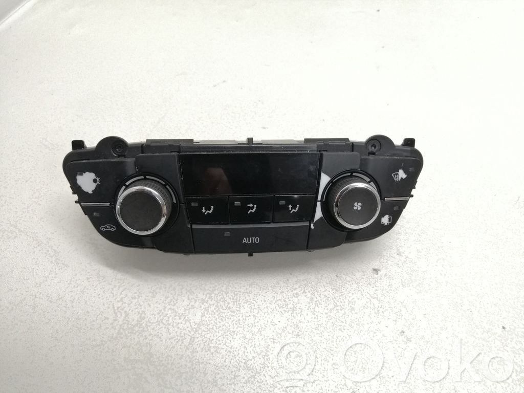 Opel Insignia A Panel klimatyzacji 