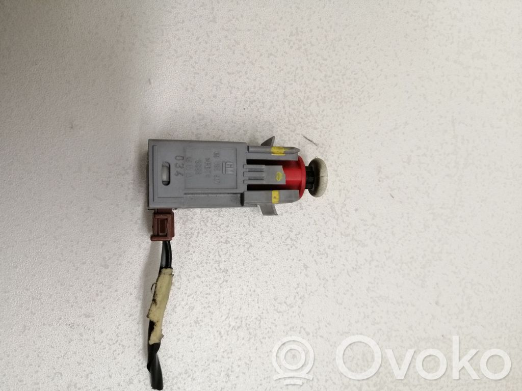 Opel Vectra C Clutch pedal sensor 
