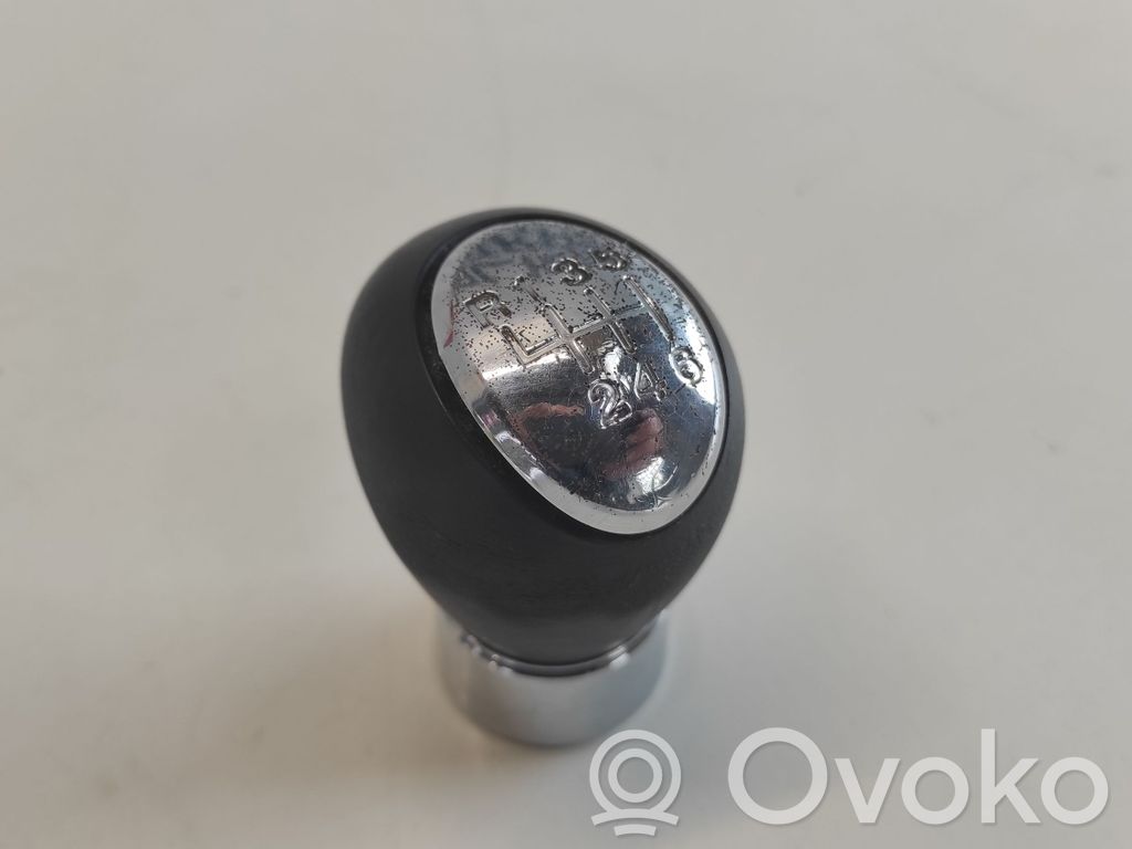 Mazda 6 Gear lever shifter trim leather/knob 
