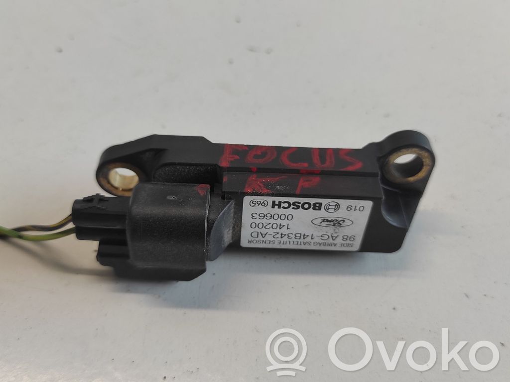 Ford Focus Airbag deployment crash/impact sensor 