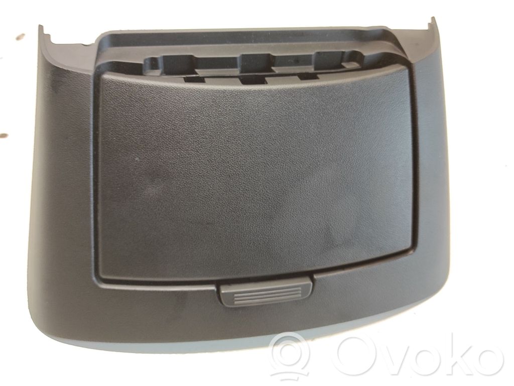 KIA Ceed Glove box 