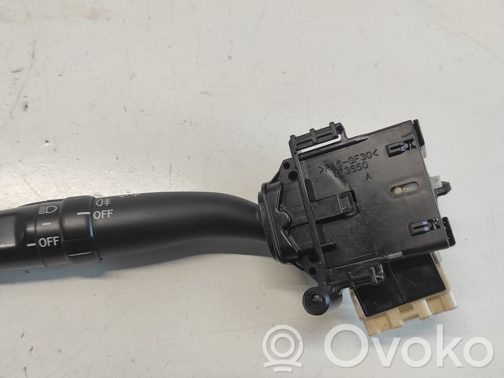Toyota Corolla Verso AR10 Indicator stalk 