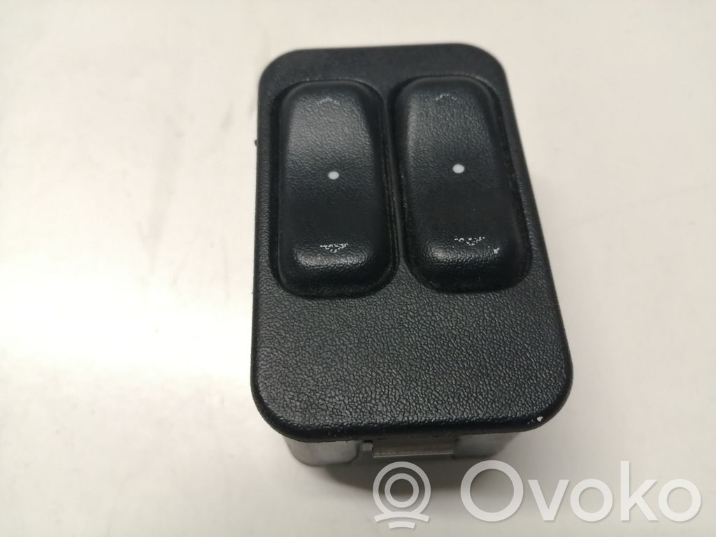 Opel Astra G Elektrisko logu slēdzis 