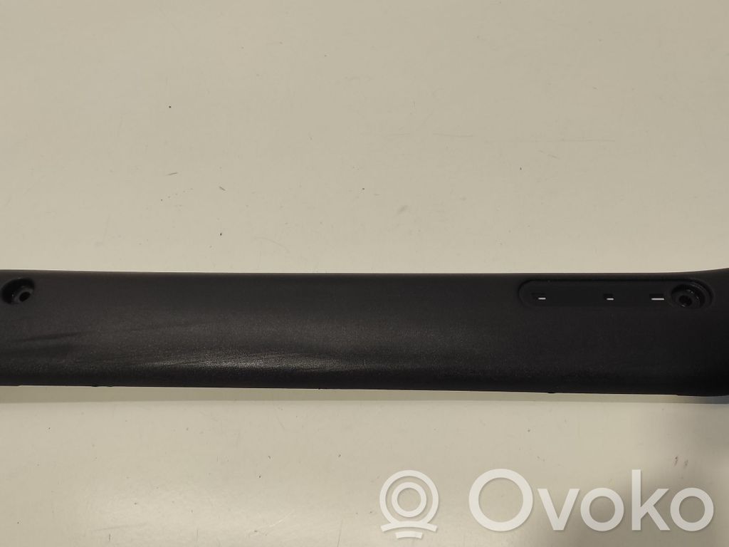 Opel Movano A Listwa drzwi przednich 