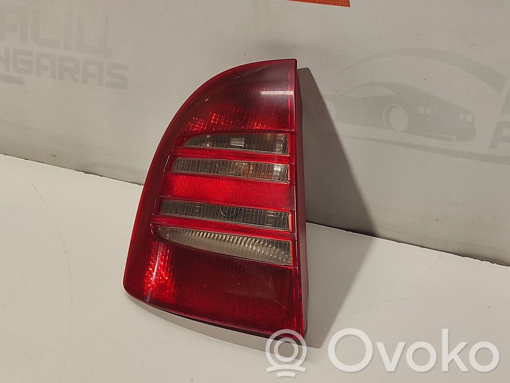 Skoda Superb B5 (3U) Lampa tylna 