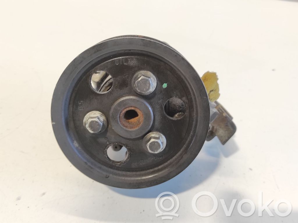 Citroen C6 Ohjaustehostimen pumppu 