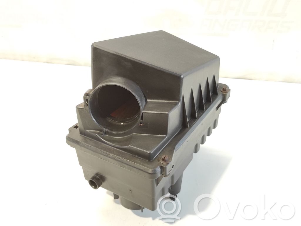 Air filter box