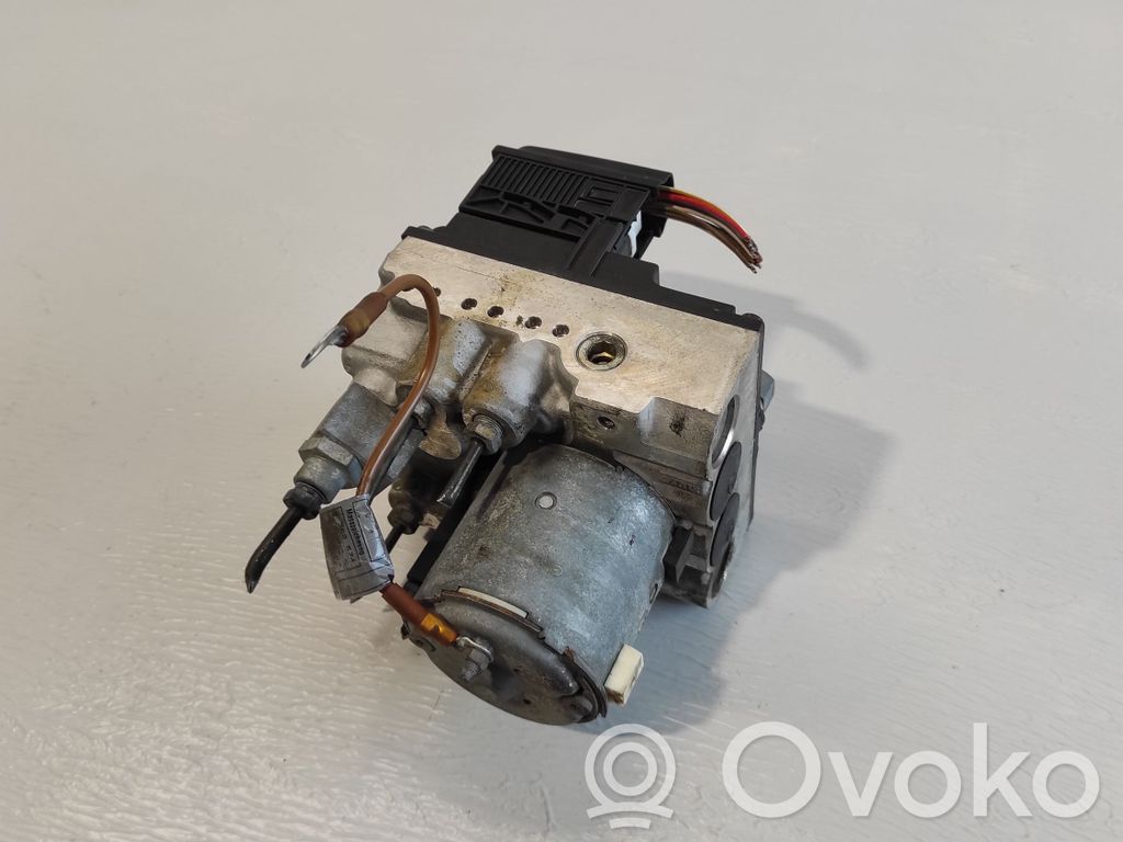BMW 5 E39 ABS Blokas 