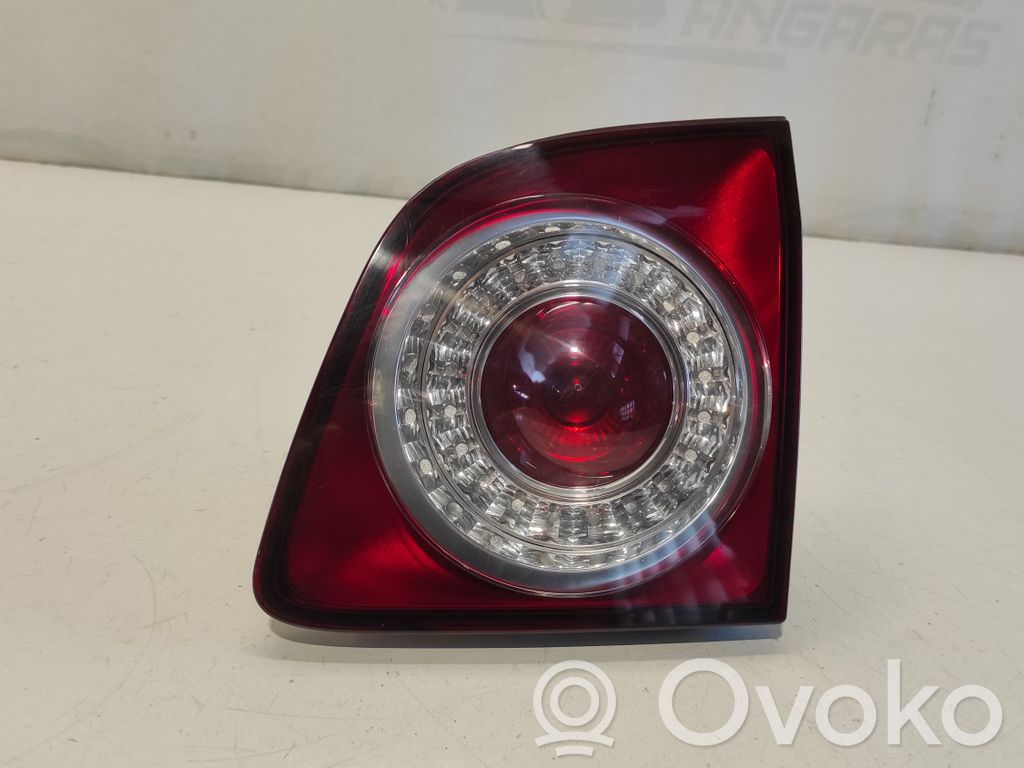 Volkswagen Golf Plus Lampy tylnej klapy bagażnika 