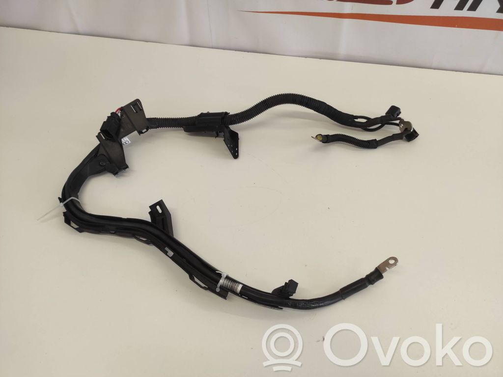 Audi Q7 4M Cable positivo (batería) 