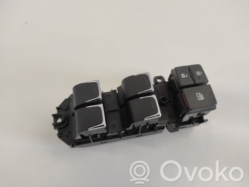 Lexus NX Electric window control switch 