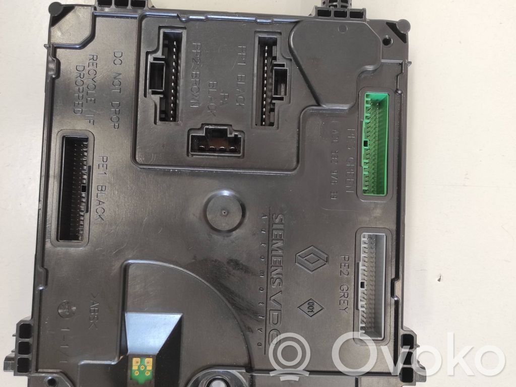 Renault Laguna III Comfort/convenience module 