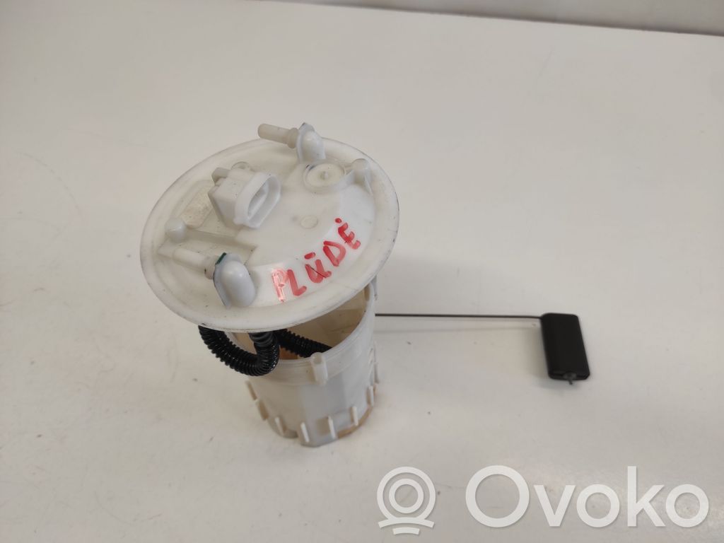 Bomba interna de combustible