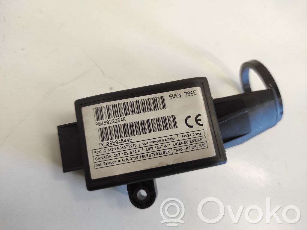 Chrysler 300M Imobilaizerio skaitytuvas (antena) 