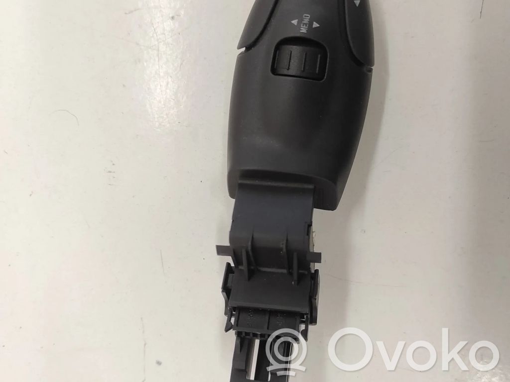 Peugeot 207 CC Multifunctional control switch/knob 
