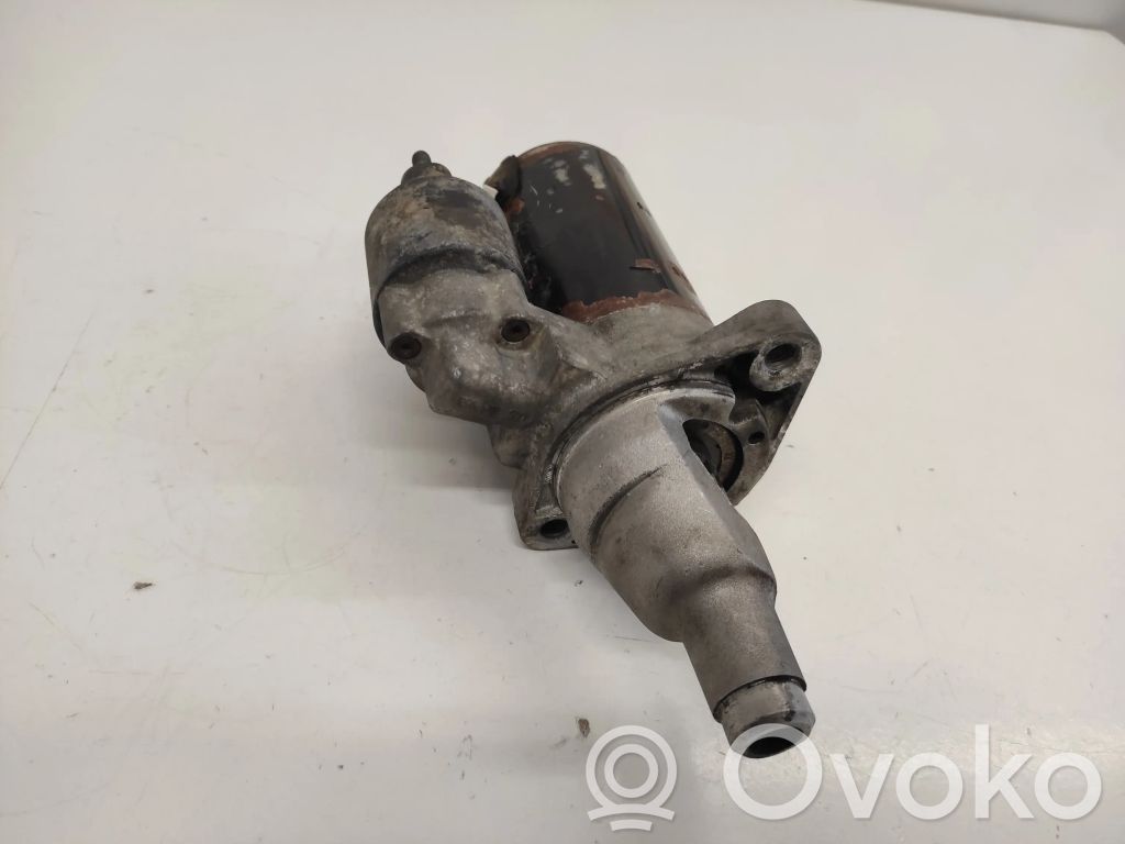 Audi A4 S4 B6 8E 8H Starteris 