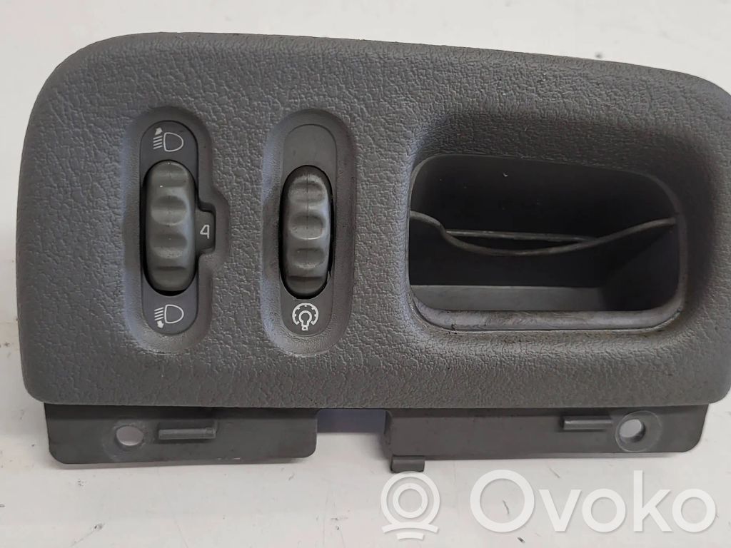 Renault Scenic RX Headlight level height control switch 