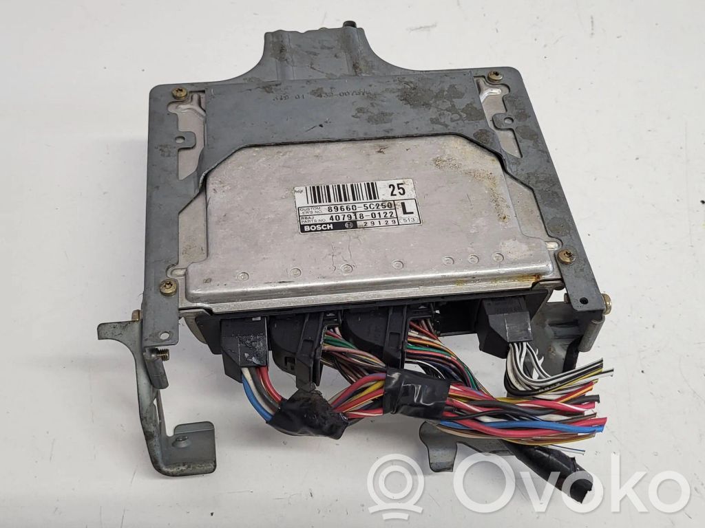 Toyota Yaris Verso Sterownik / Moduł ECU 