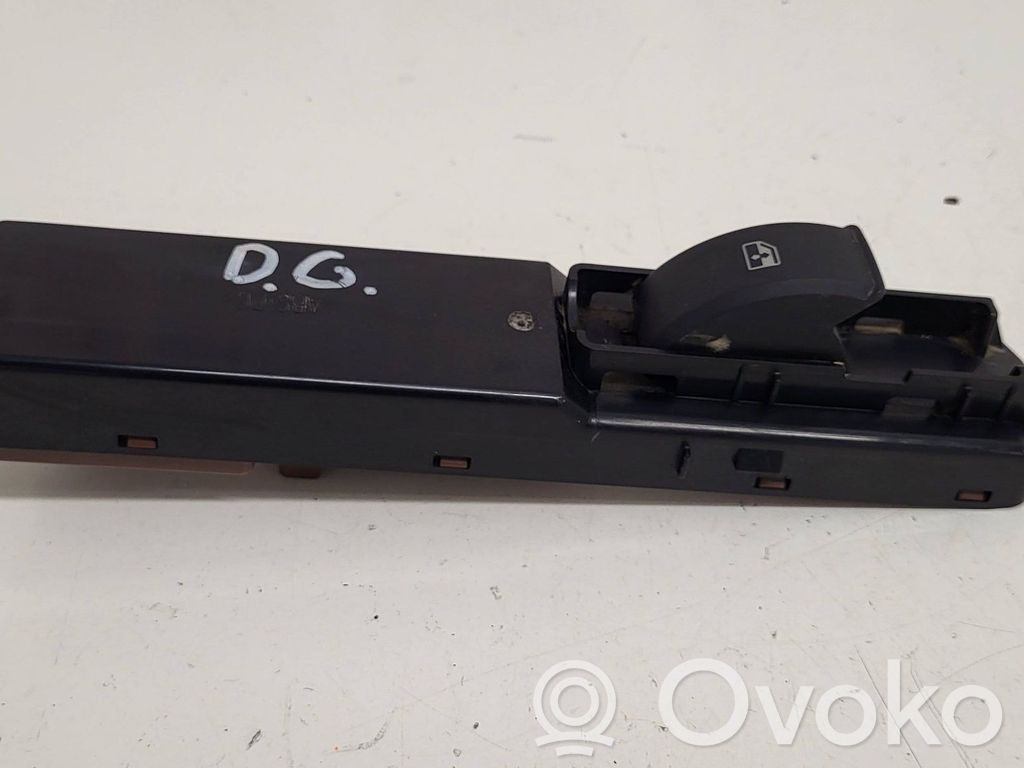 Saab 9-3 Ver1 Electric window control switch 