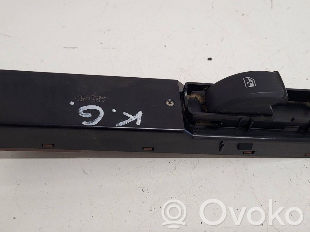 Saab 9-3 Ver1 Electric window control switch 