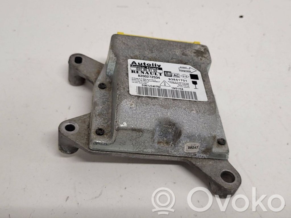 Renault Trafic II (X83) Airbag control unit/module 