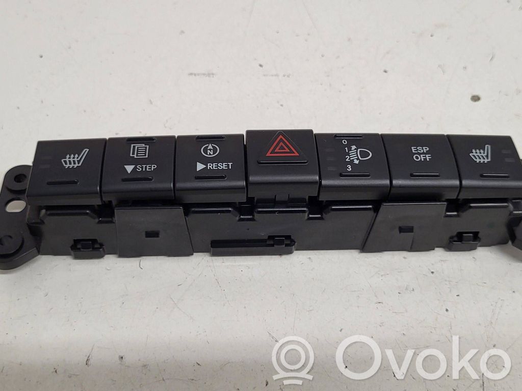 Chrysler Sebring (JS) A set of switches 