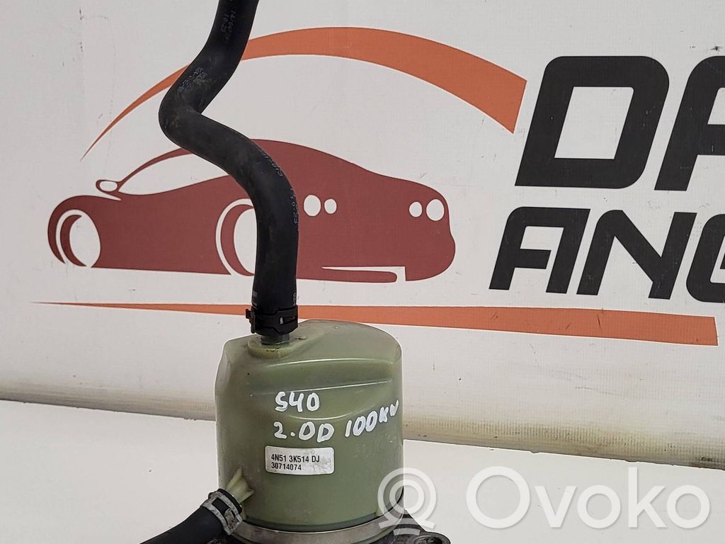 Volvo S40 Ohjaustehostimen pumppu 