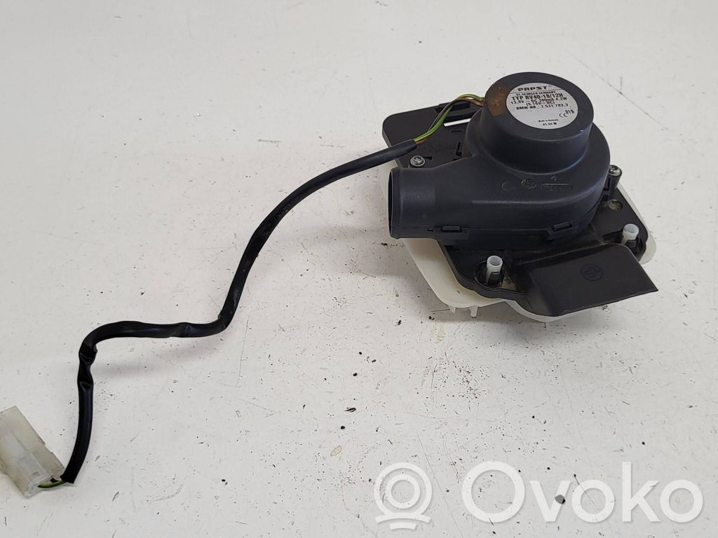 BMW 3 E90 E91 Engine control unit/module fan 