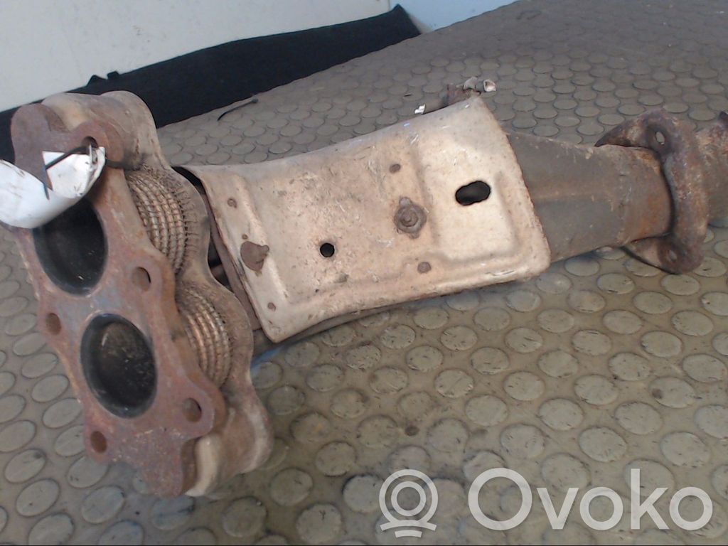 Volkswagen PASSAT B4 Etuvaimennin 