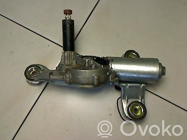 Ford Puma Silniczek wycieraczki szyby tylnej 