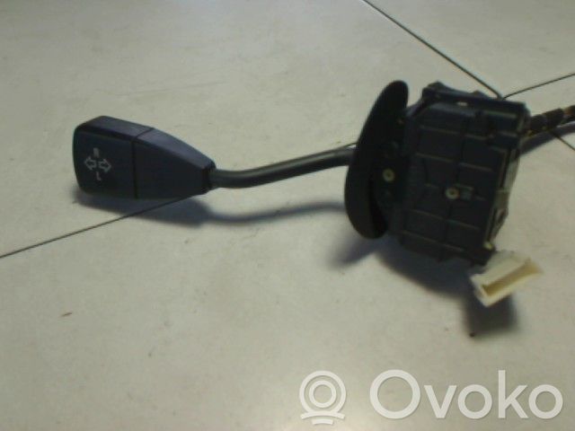 Commodo de clignotant   61318360907,0000