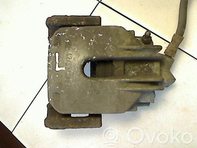 Rear brake caliper   0000