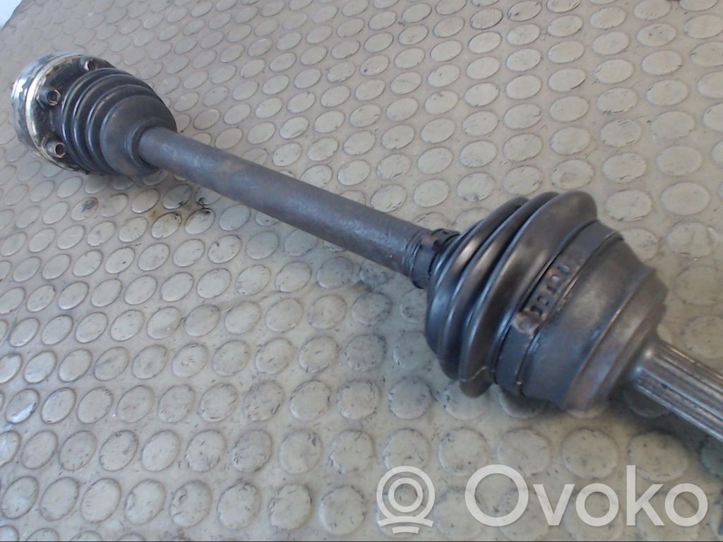 Volkswagen Golf II Etuvetoakseli 