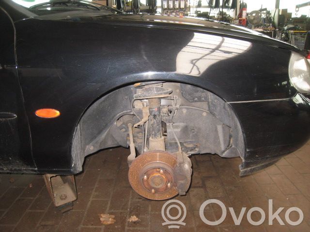 Ford Mondeo MK II Parafango 