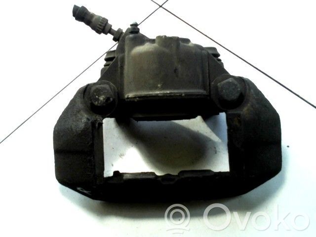 Peugeot 405 Zacisk hamulcowy przedni 