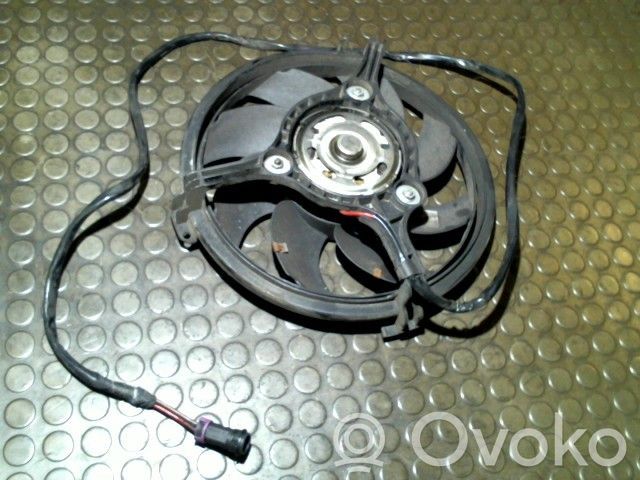 Volkswagen PASSAT B5 Ventilateur de refroidissement de radiateur électrique