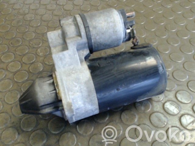 Opel Agila A Rozrusznik 