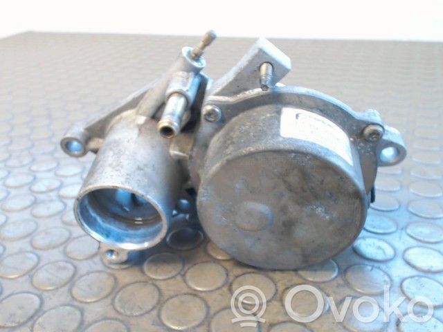Ford Mondeo Mk III Pompă vacuum 