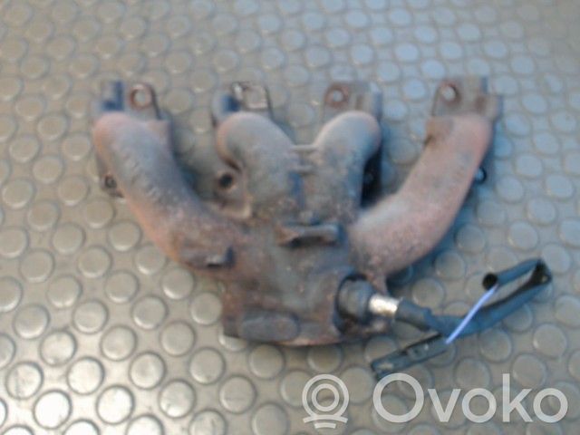 Opel Corsa B Exhaust manifold 