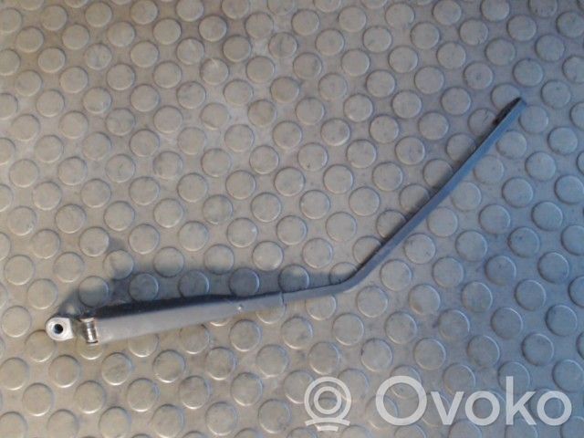 Opel Agila A Ramię wycieraczki szyby tylnej 