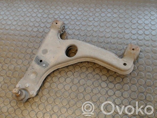 Opel Zafira A Dolny wahacz przedni 