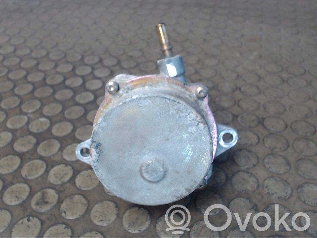 Peugeot Boxer Vacuum pump 