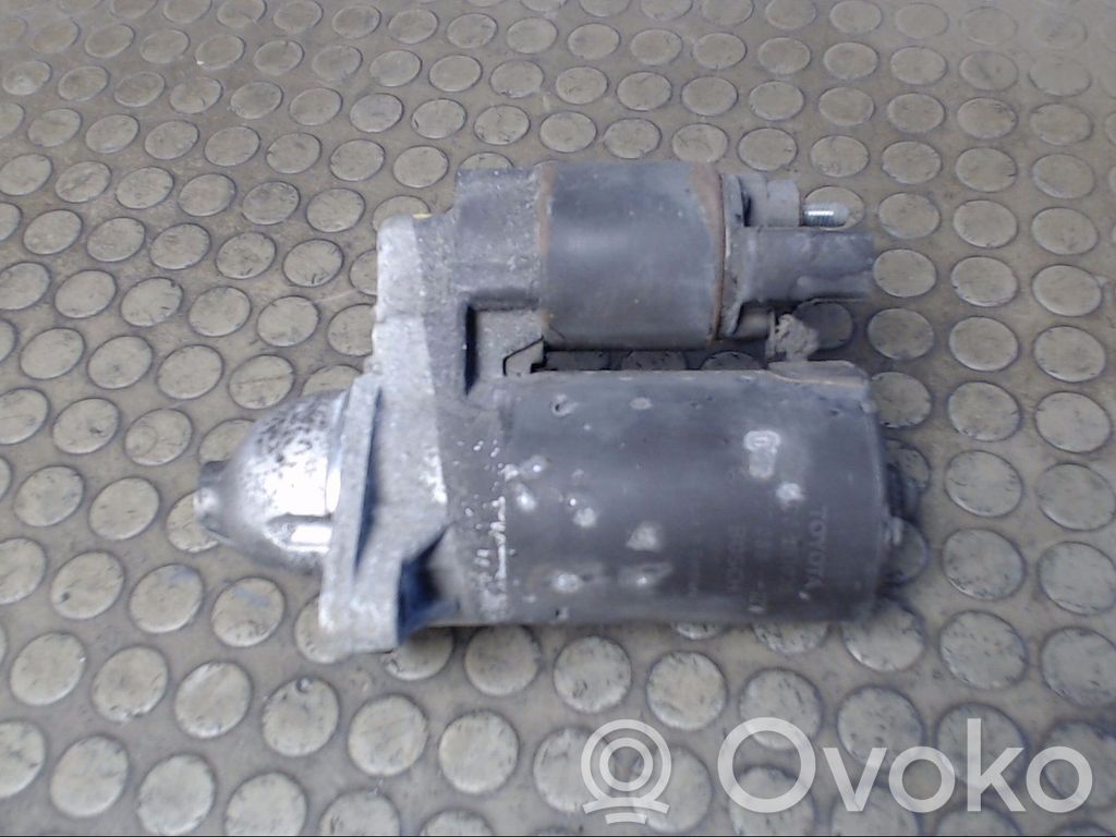 Toyota Avensis T220 Starter motor 