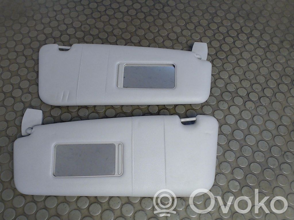 Sonnenblende   51167897605,7066649,7066650,NICHTZUTREFFEND