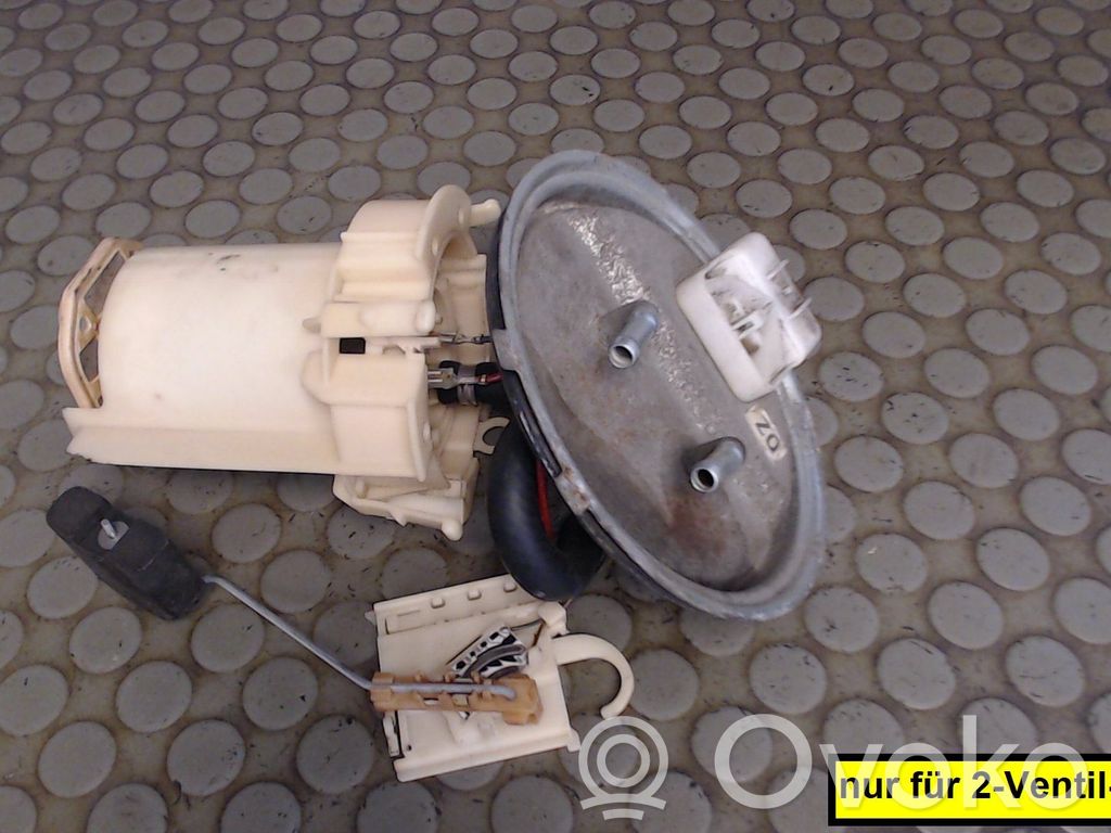 Opel Corsa B Degalų (kuro) siurblys 