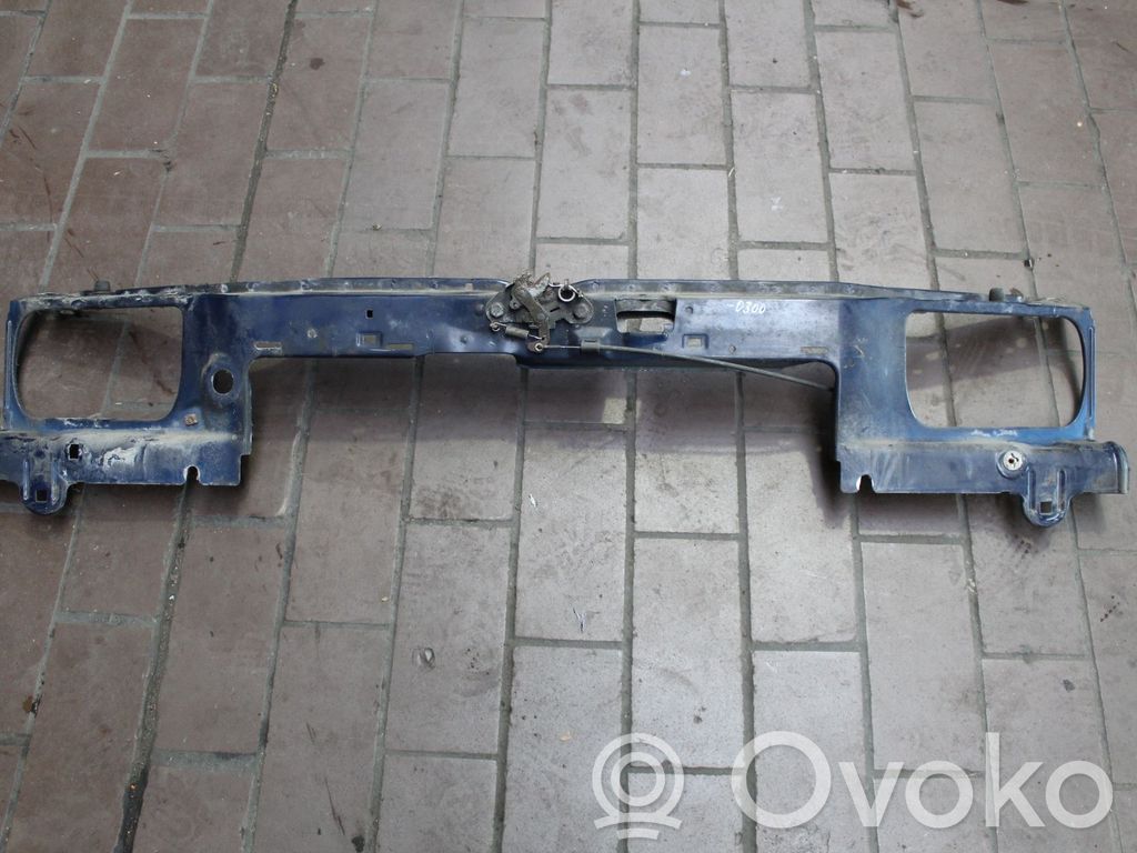 Citroen Saxo Radiatoru paneļa augšējā daļa (televizors) 