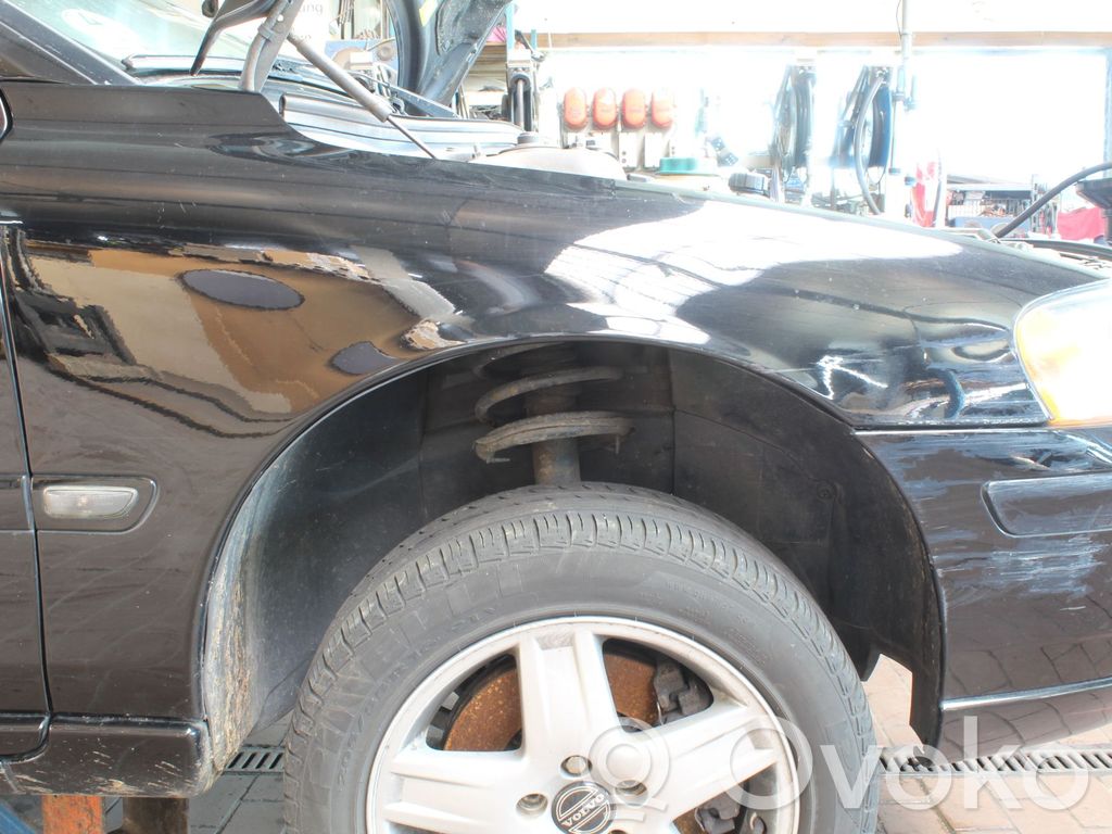 Volvo V70 Sparnas 