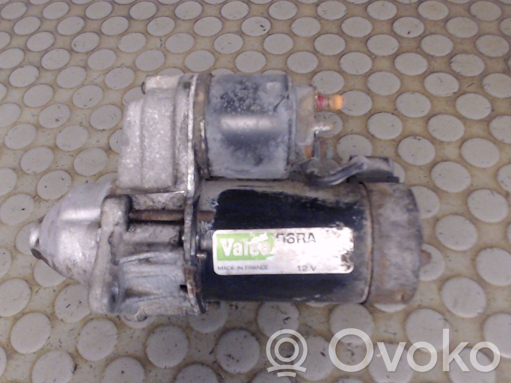 Opel Corsa B Starteris 