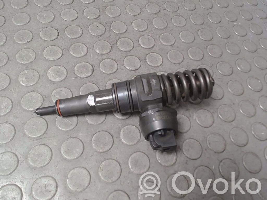 Inyector de combustible   038130073AQ,038130079GX,0414720213
