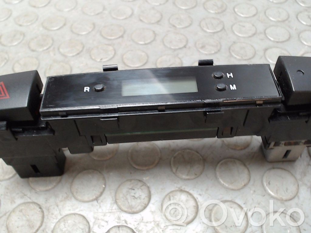 Hyundai Accent Screen/display/small screen 